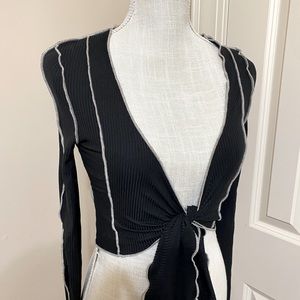 Black and Nude tie front crop top